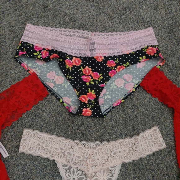 5 Victoria's Secret pantie bundle Large - Picture 6 of 8